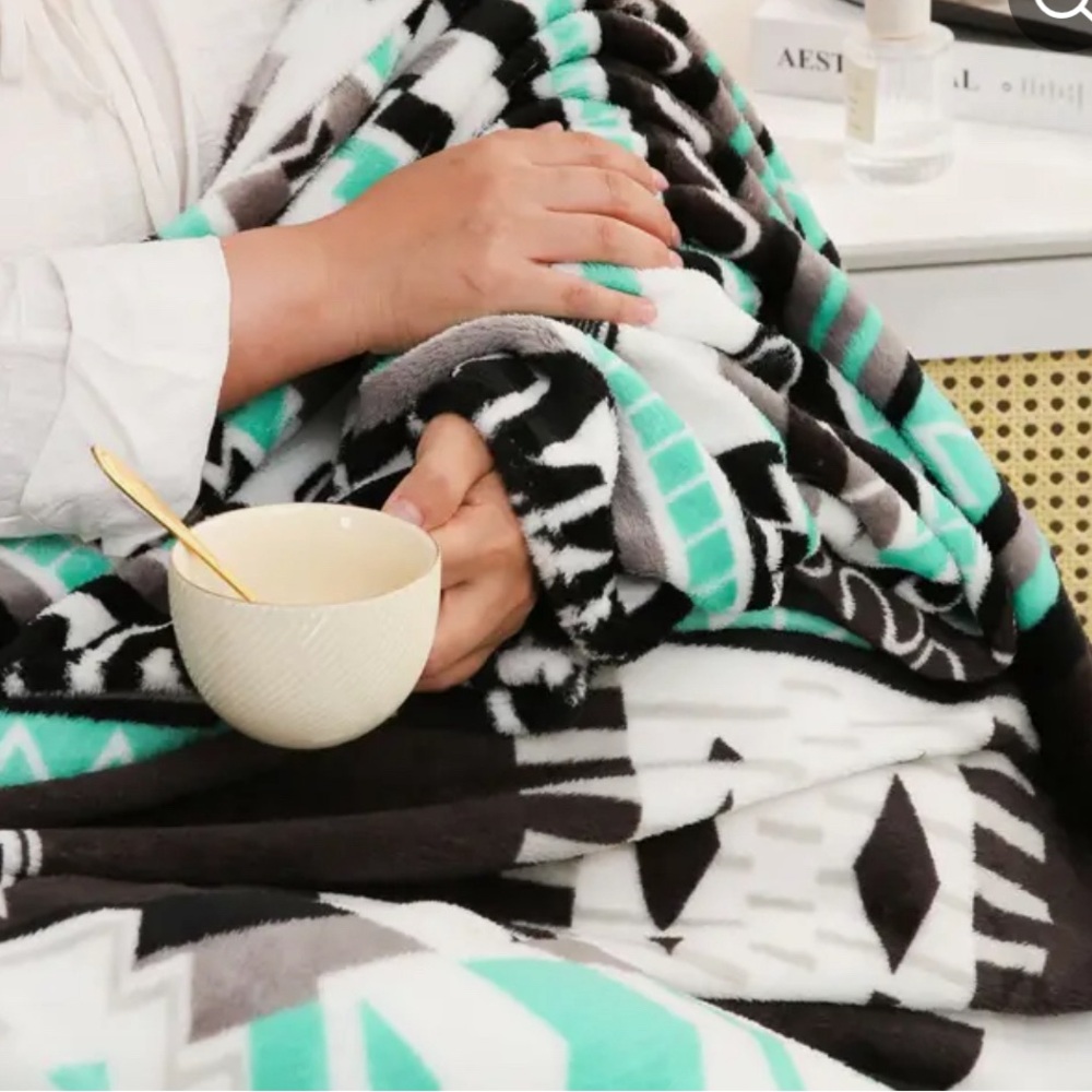 Boho Pattern Blanket, 200GSM Bohemian Ethnic Style  Blanket For All Season, Soft - Picture 4 of 5